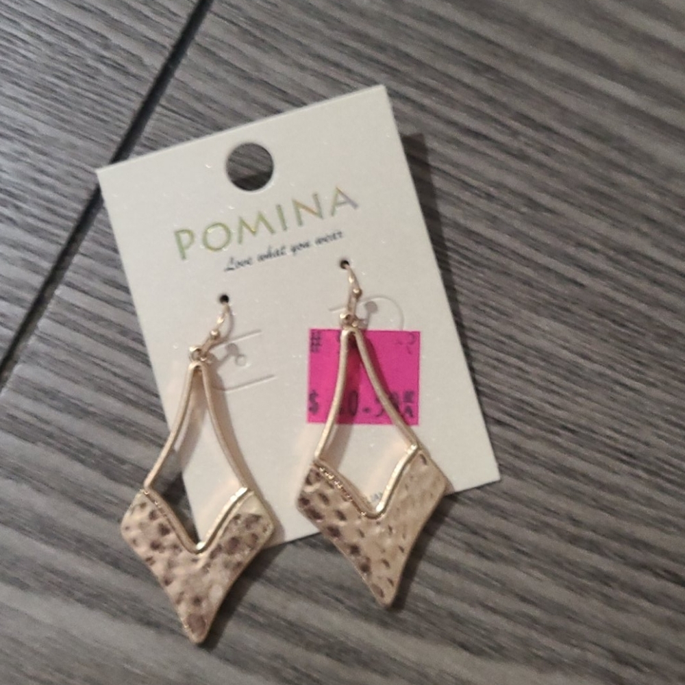 Gold earrings
